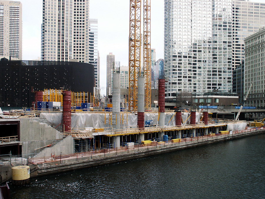 Trump International Hotel & Tower by Daniel Kieckhefer