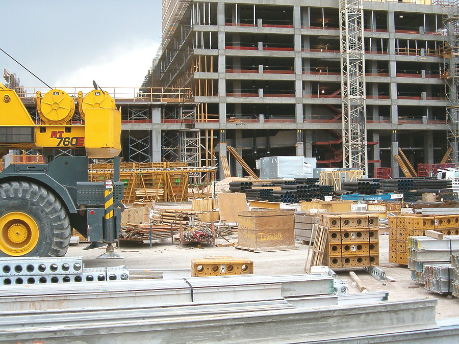 Trump International Hotel & Tower - Tower One by Rodney Gunn