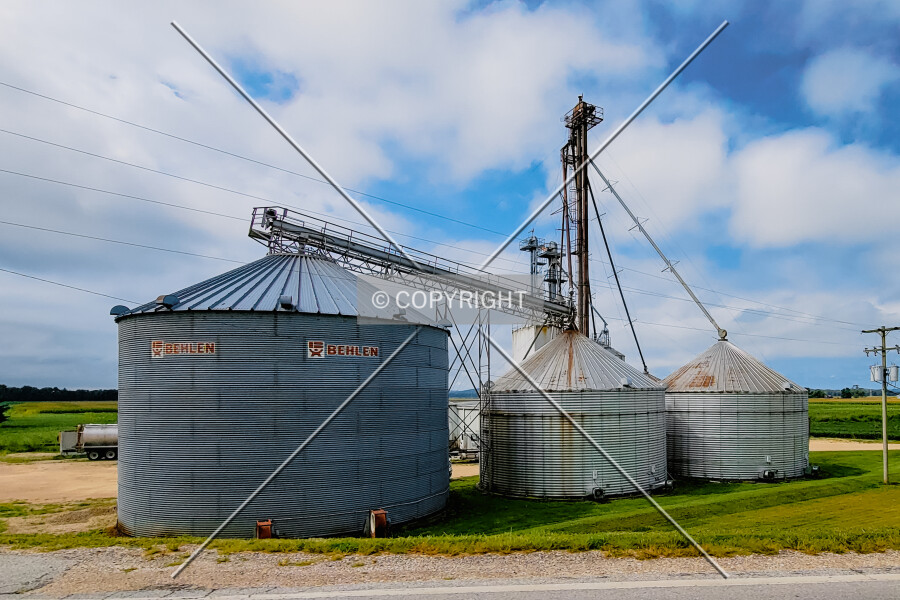Nutrena Western Illinois Feed LLC