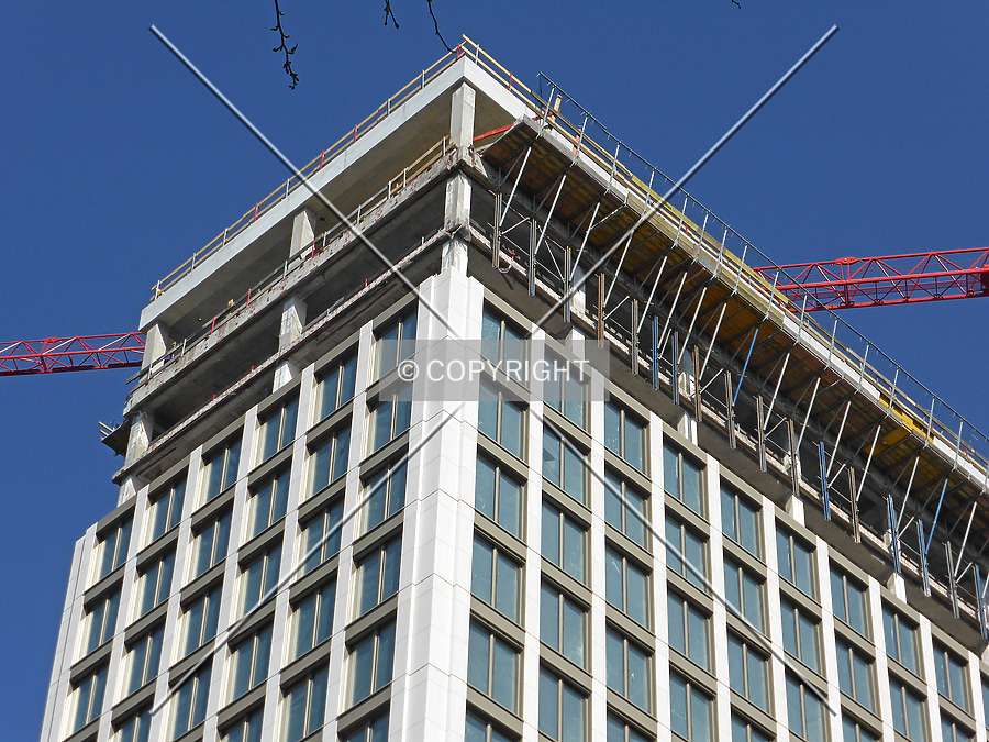 Turm Center by Nephilim