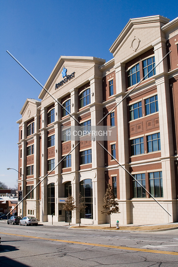 Synovus Bank Building by Martin Bugajski