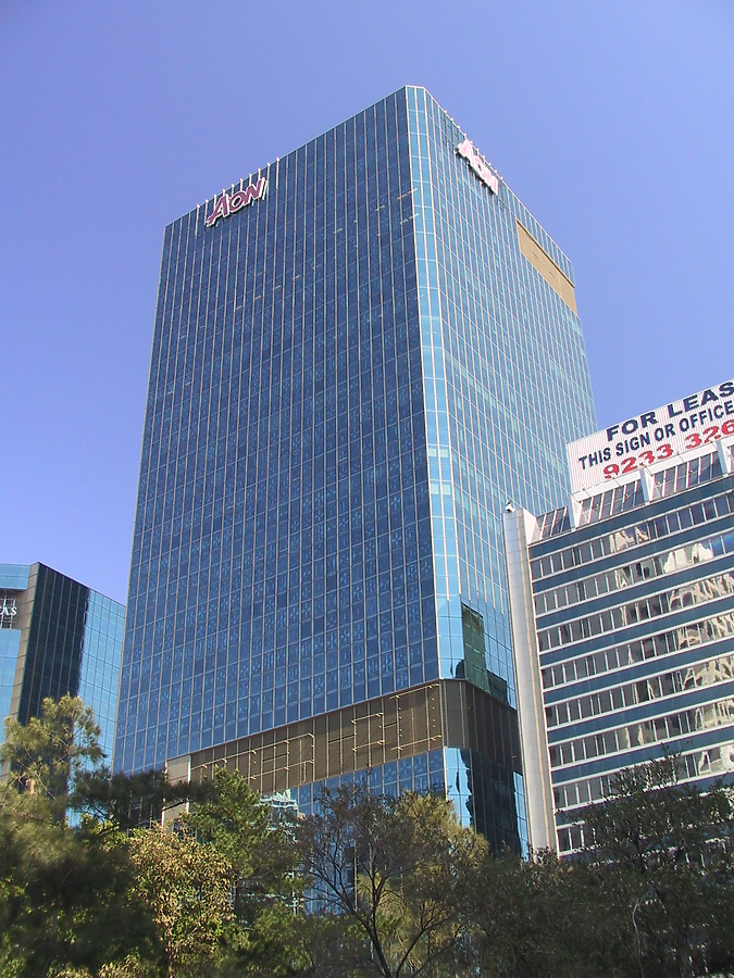 AON Tower by John Bek