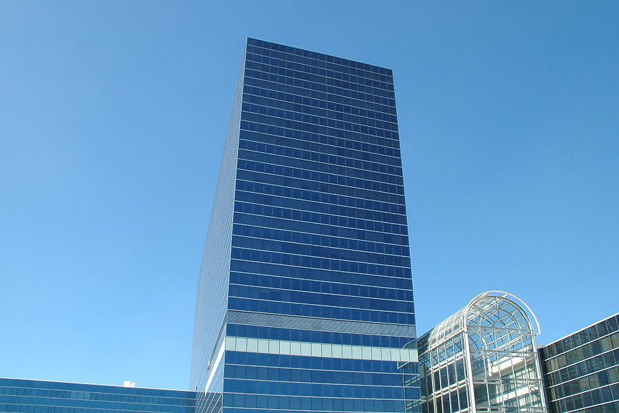 Commonwealth Centre by John Bek