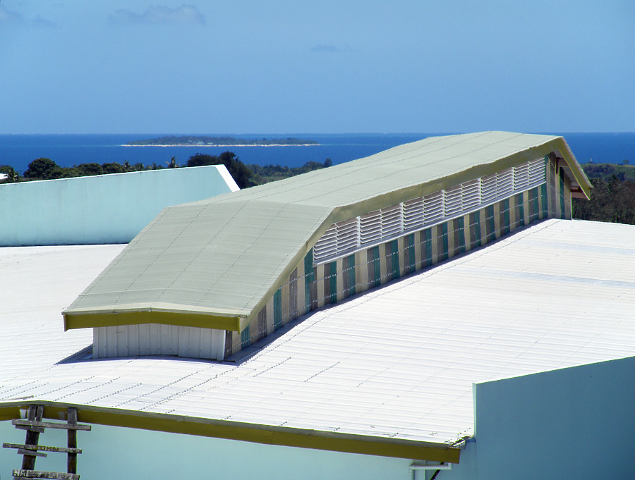 Pentecostal Building by Horst Kiechle