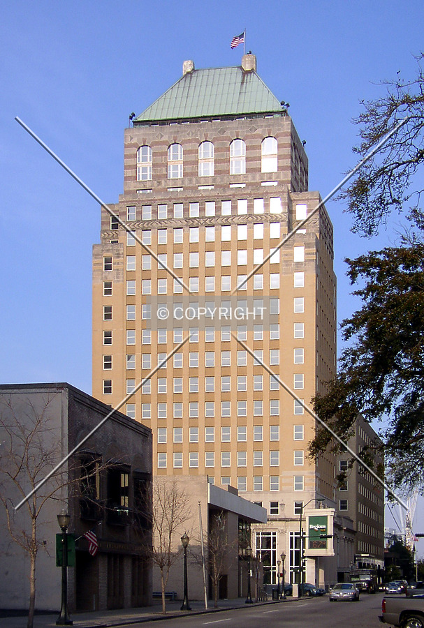 Regions Bank Building by Chris Patriarca
