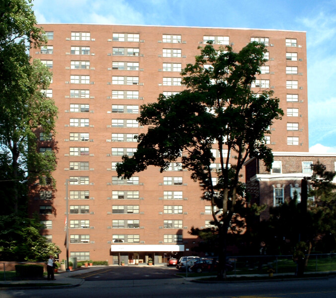 Ballantyne House