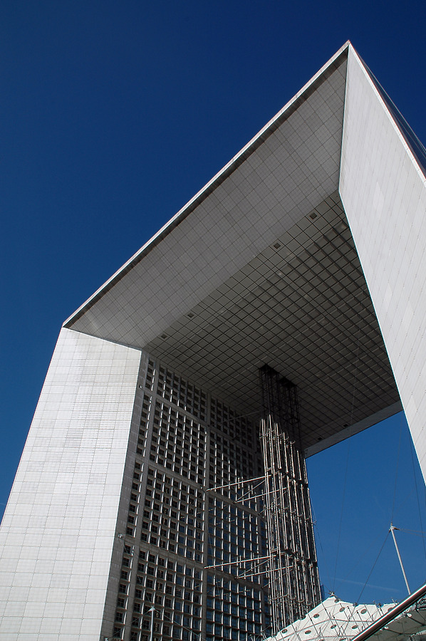 La Grande Arche by John Bek