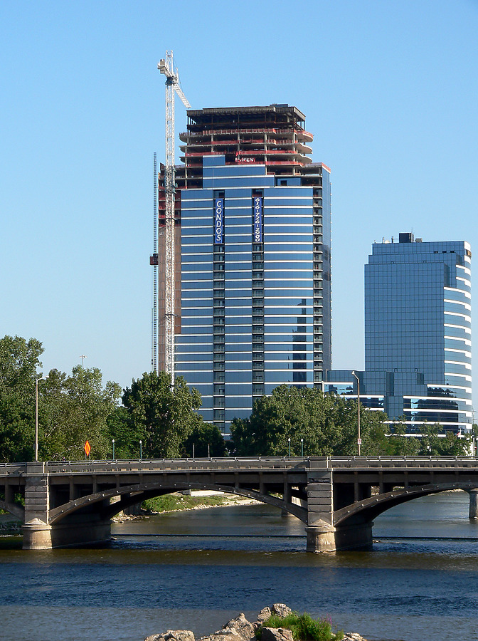 River House Condominiums by B. Victor Adams