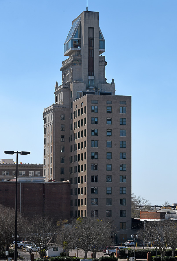 Lamar Building by John W. Cahill