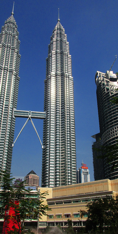 Petronas Tower 2 by Daniel Kieckhefer
