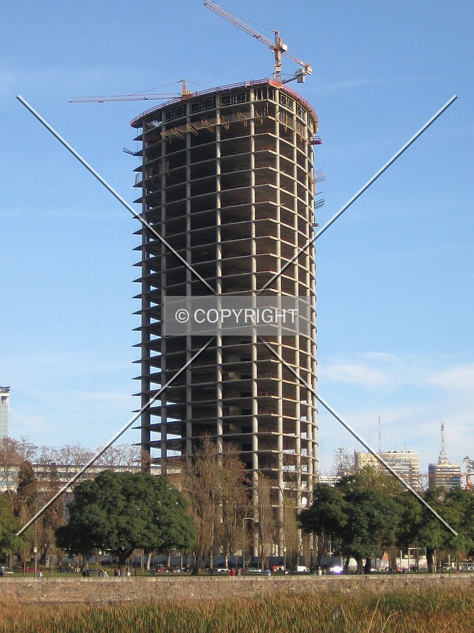 Torre Repsol YPF by Maximiliano Buono