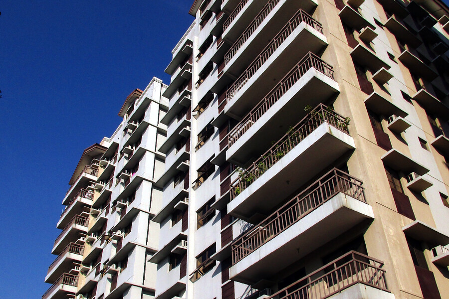 Escalades Tower 3