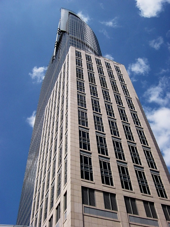 Warsaw Trade Tower by Pavel Toczynski