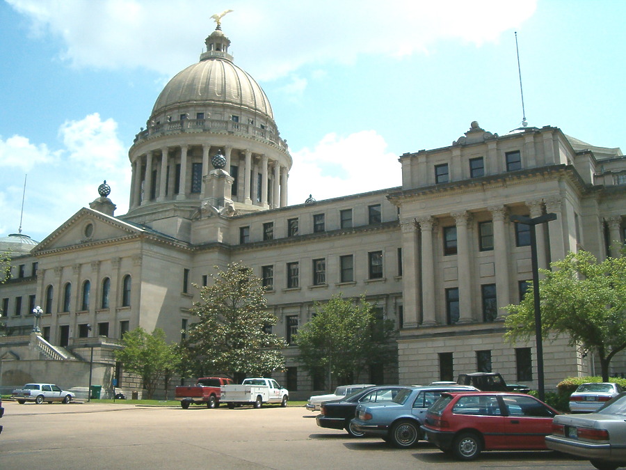 Mississippi State Capitol by Rodney Gunn