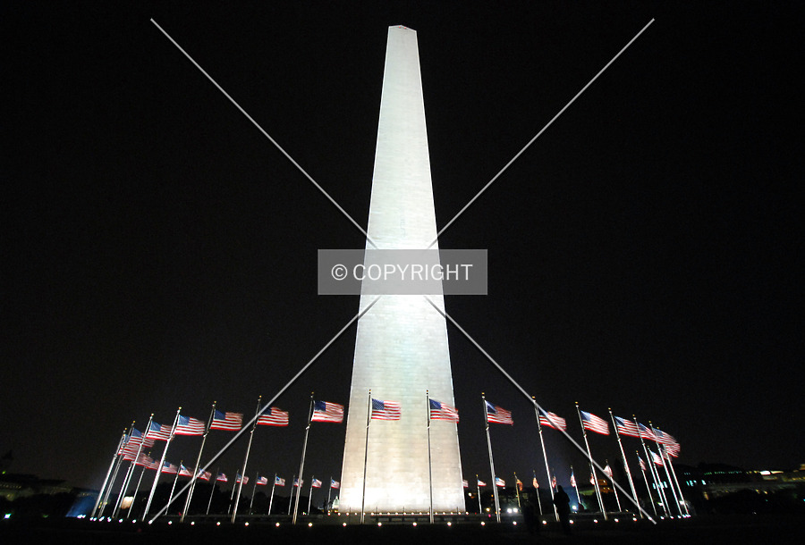 Washington Monument by Royce Douglas