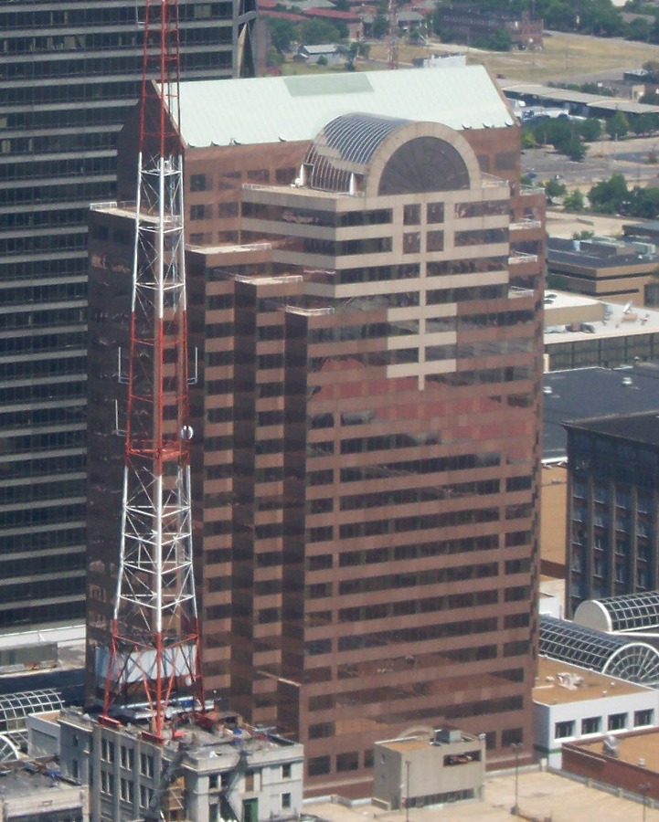 600 Washington by Ryan Hildebrand