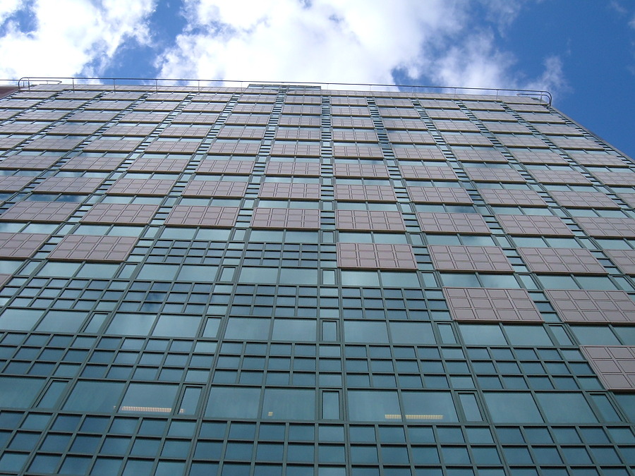 Shell-bygget by Kjetil Balog