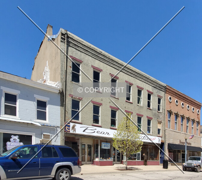 206-210 South Perry Street