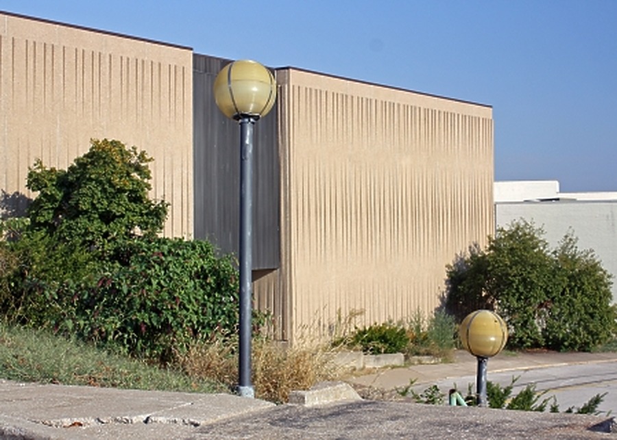 Jamestown Mall by Ryan Hildebrand