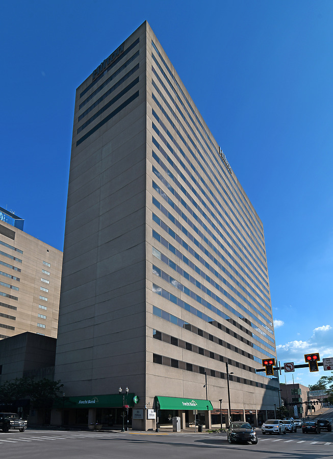 Radisson Plaza Hotel Lexington by John W. Cahill
