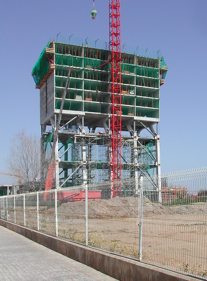 Hesperia Tower by David Guija