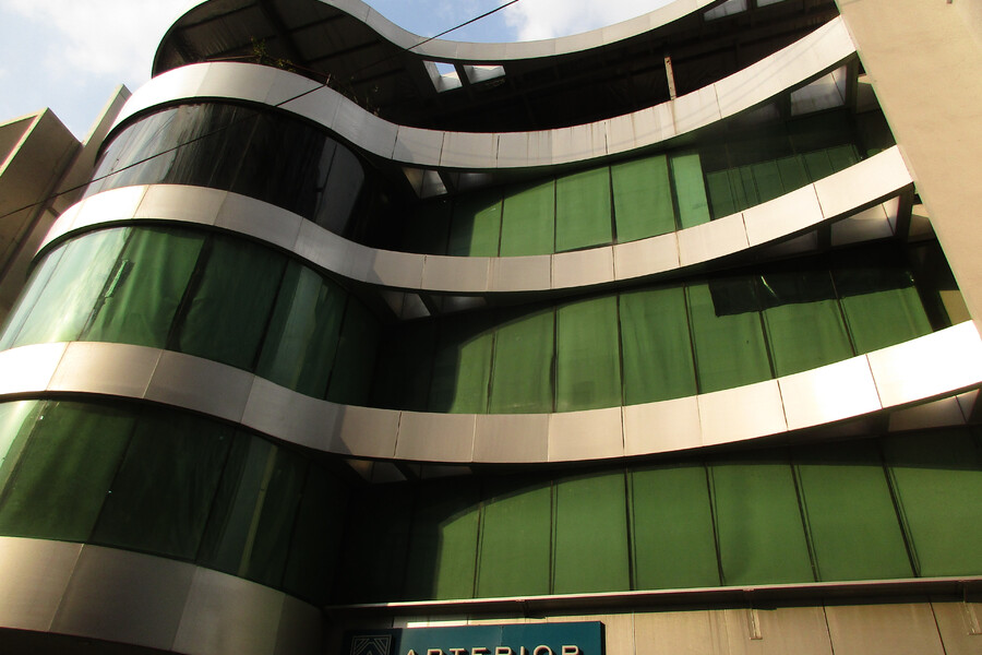 15 United Street