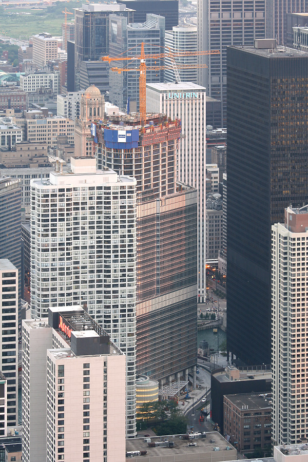 Trump International Hotel & Tower by Michiel van Dijk