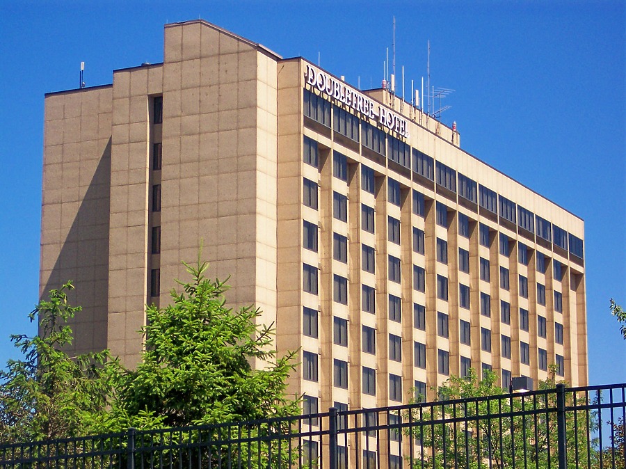 Doubletree Hotel & Conference Center Saint Louis by Ryan Hildebrand