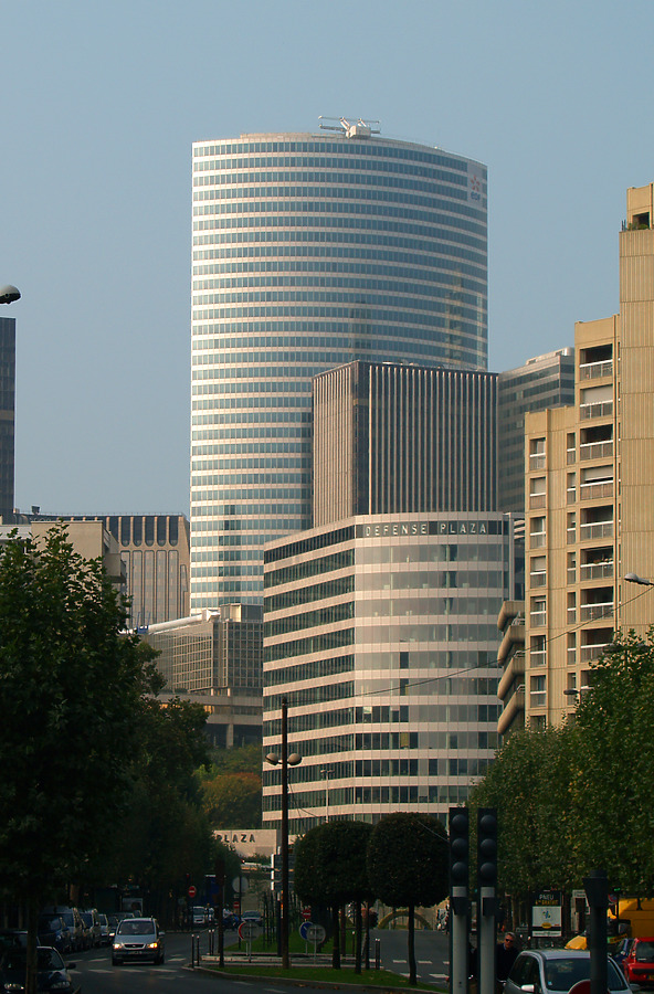 Tour EDF by Cesar Serrano