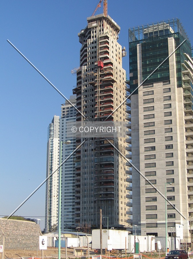 Torre Renoir 1 by Maximiliano Buono