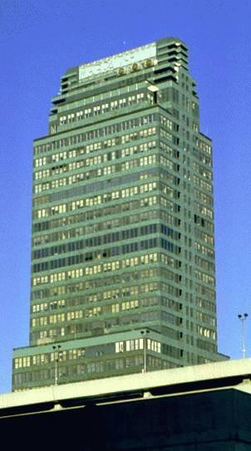 McGraw-Hill Building by Scott Murphy