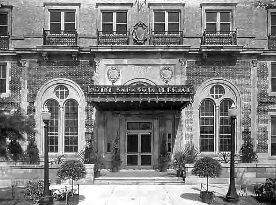 Sarasota County Terrace Building by Burgert Brothers/ Courtesy, Tampa-Hillsborough County Public Library System