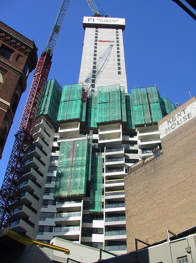 Meriton Tower by John Bek