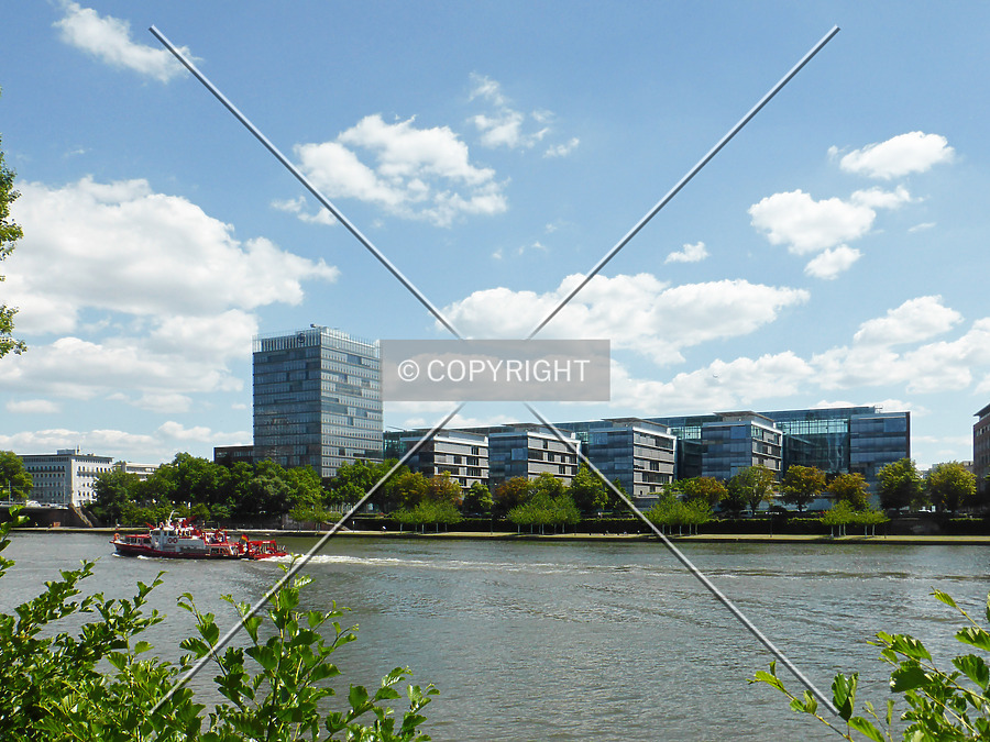 Allianz-Kai by Nephilim