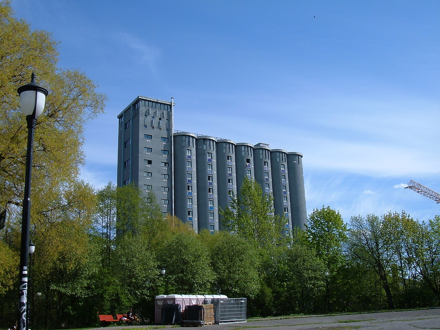 Grunerløkka Studenthus by Kjetil Balog