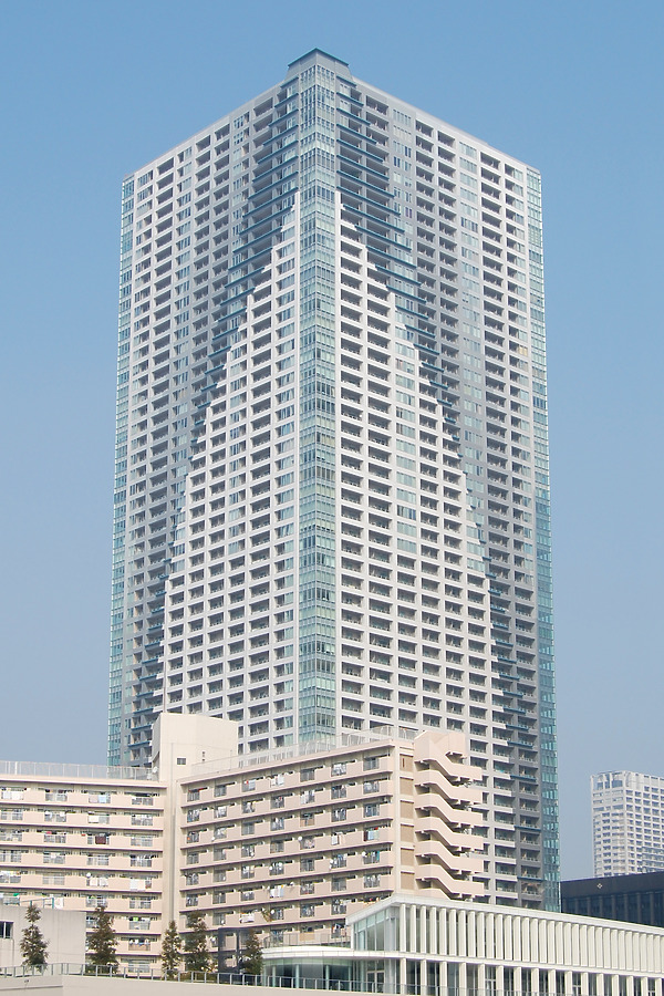 Mid Tower by Kevin Hemphill