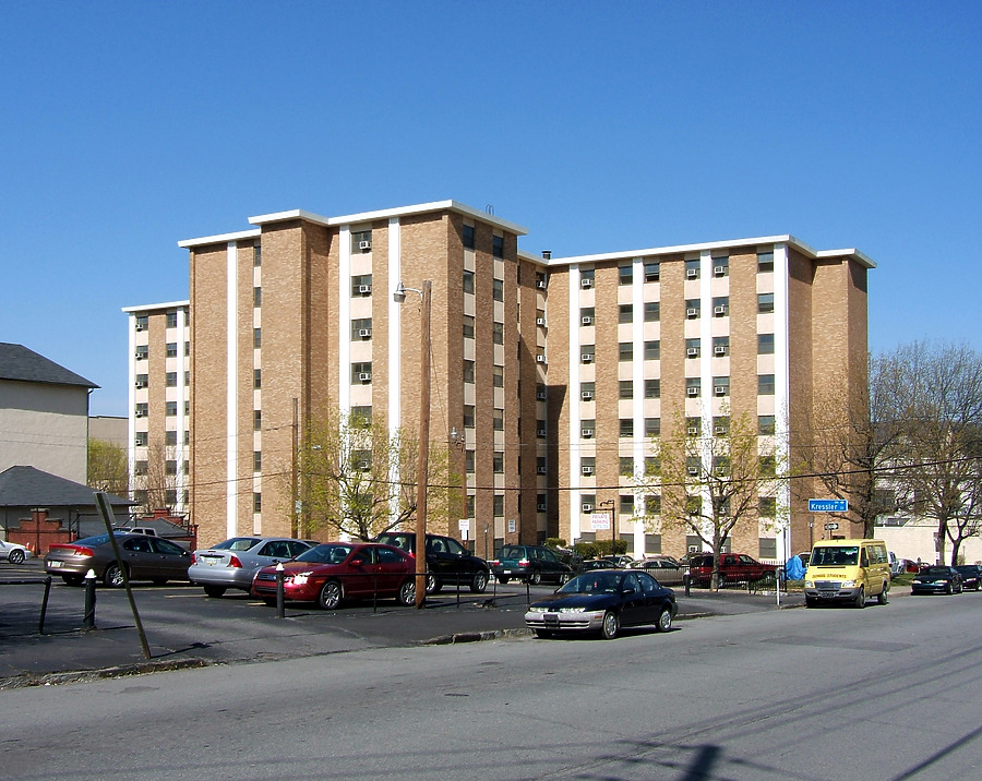 Adams High-Rise by John Cahill