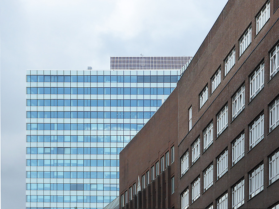 EMPORIO-Hochhaus by Der Hamburger