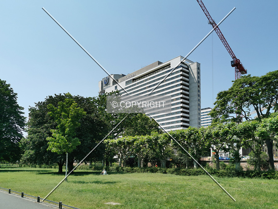 Hotel InterContinental by Nephilim