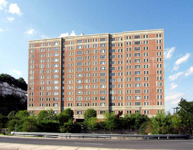 Waterford Towers - South Tower