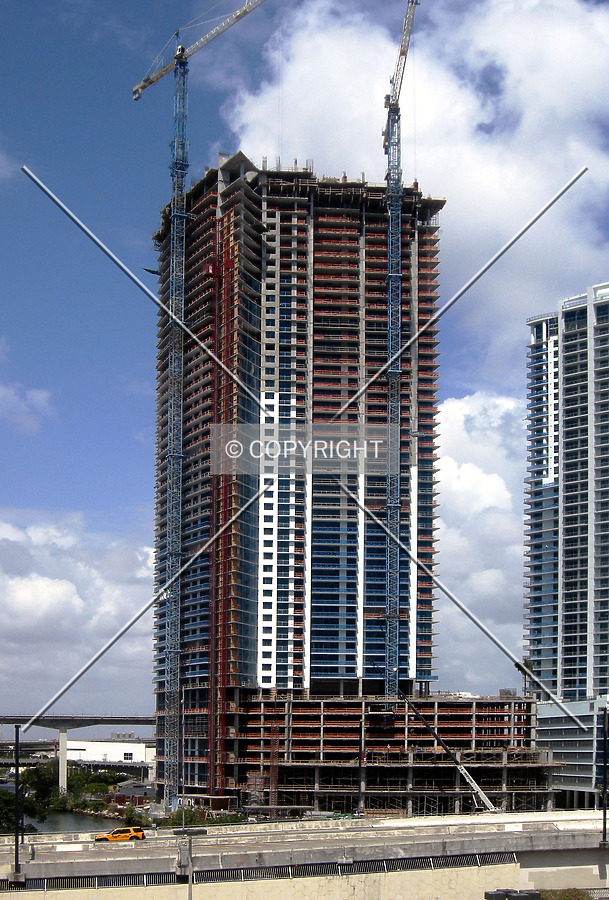 Mint at Riverfront by Jorge Molina