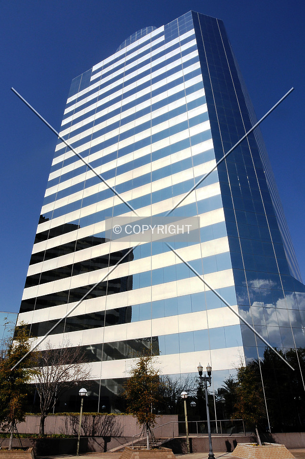One Enterprise Center by Jorge Molina