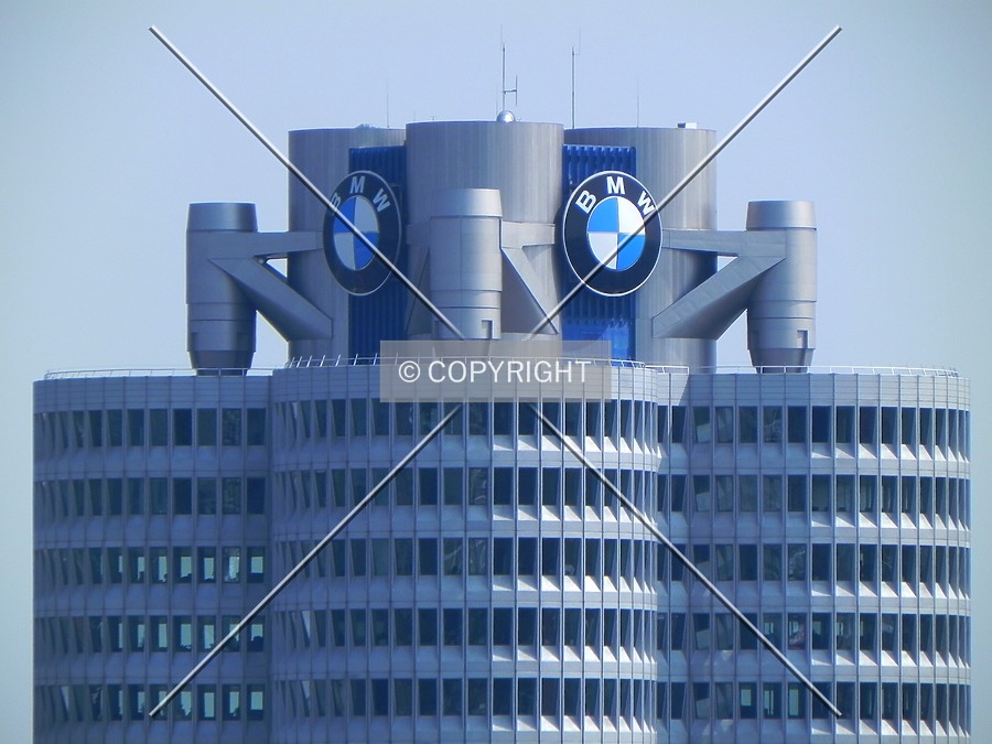 BMW Building by Florian Barbier