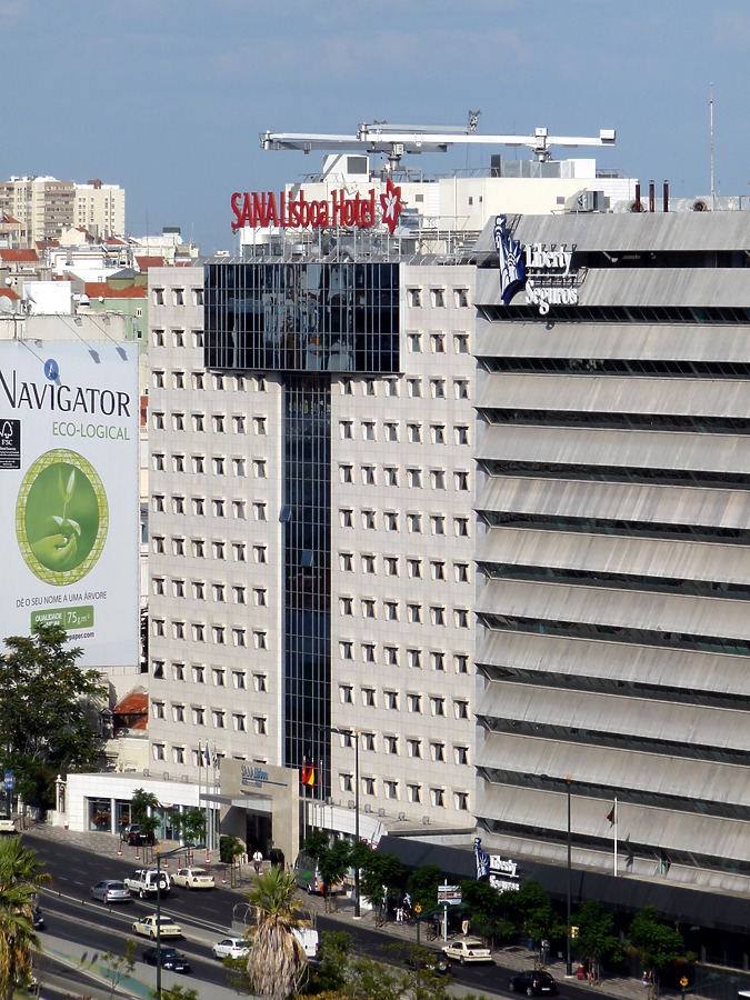 Sana Park Lisboa Hotel by Robin Spetz