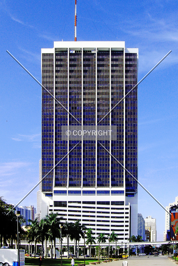 One Biscayne Tower by Jorge Molina