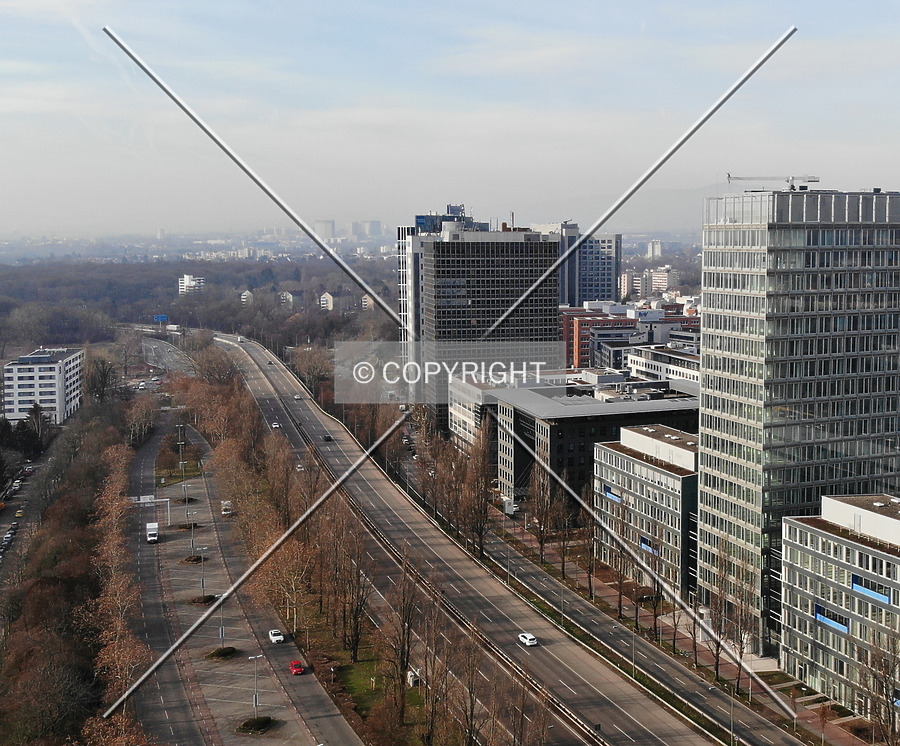 Theodor-Heuss-Allee 110 by Nephilim