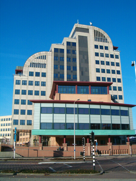 175-005-711