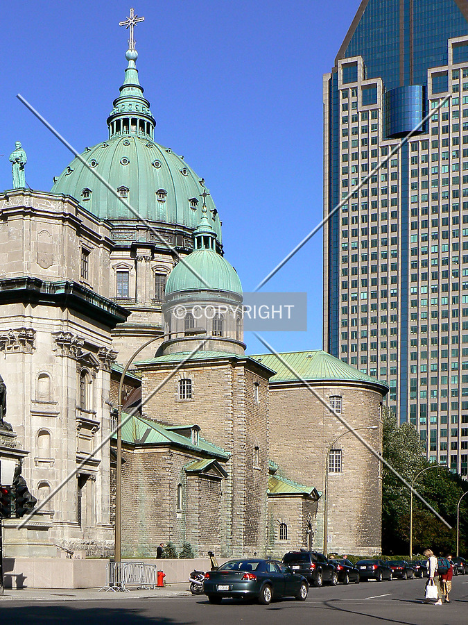 Cathédrale MarieReine du Monde Photo 175166212 Stock Image SKYDB