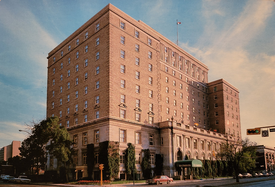 Hotel Saskatchewan Radisson Plaza by Dexter Colour Canada