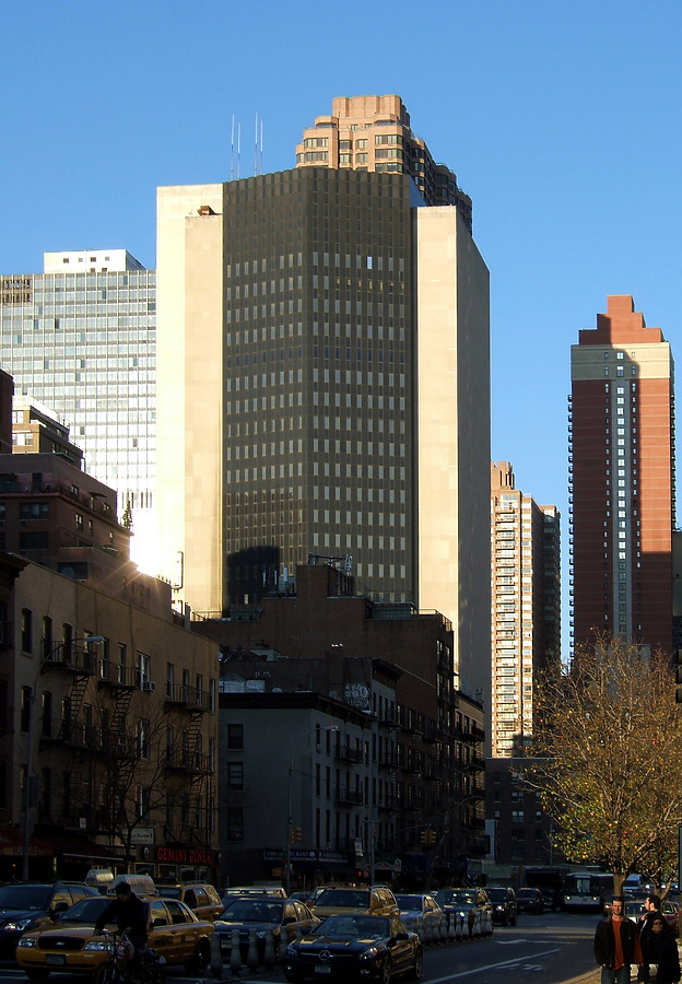Verizon Building by John W. Cahill